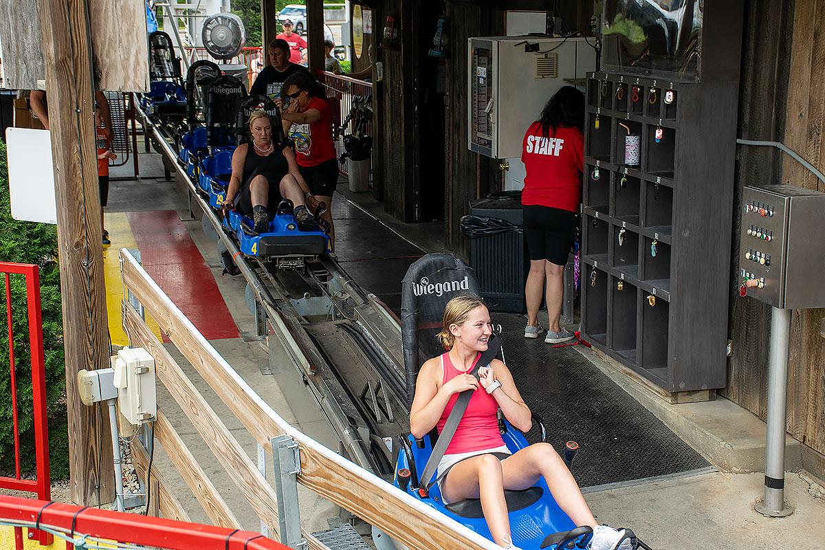 Family enjoying activities in Pigeon Forge and Wears Valley Tennessee