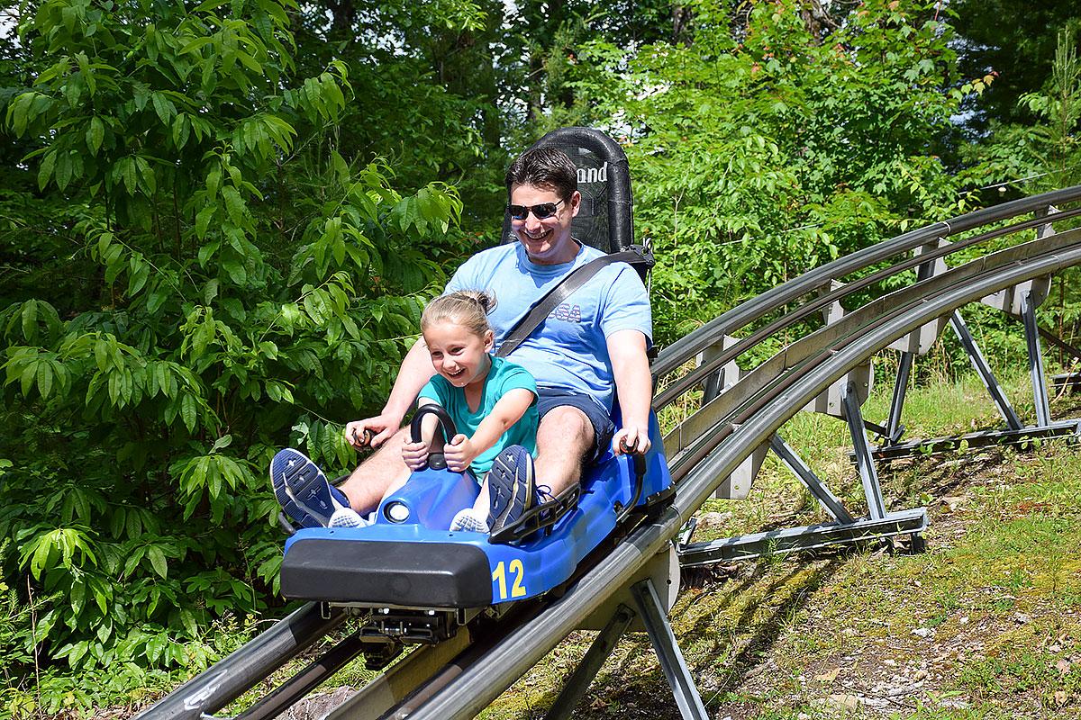 Kids enjoying Goats on the Roof in Wears Valley Tennessee near Pigeon Forge