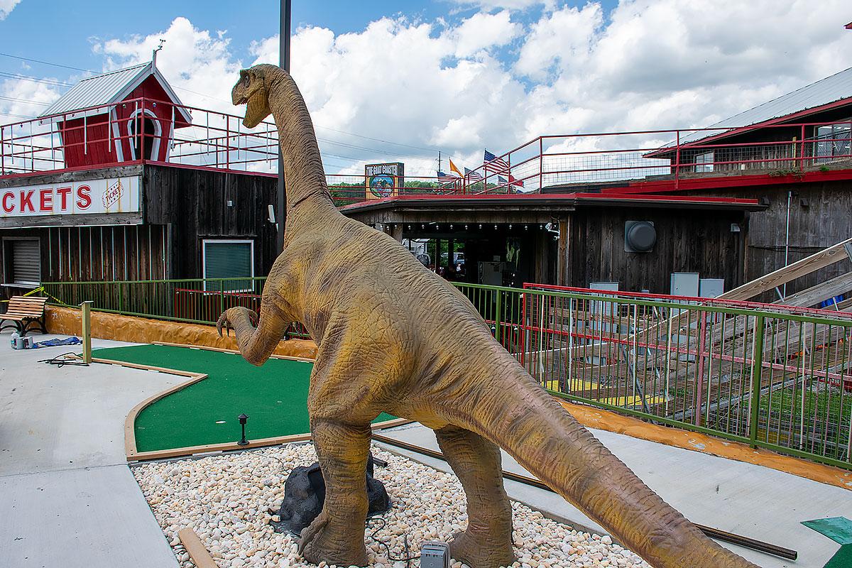 Family enjoying outdoor activities in Wears Valley Tennessee with Smoky Mountain scenery